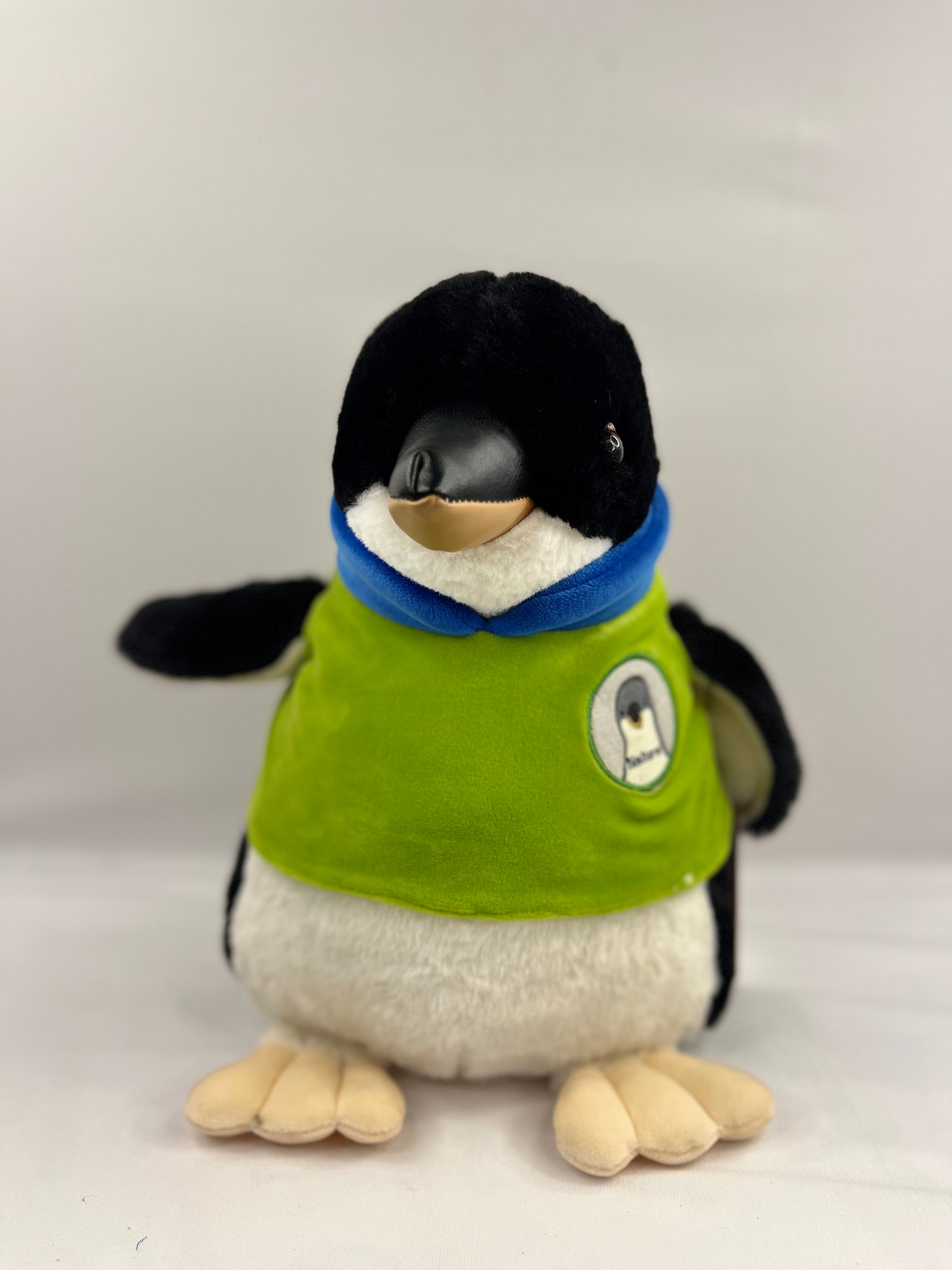 Nature penguin Teddy